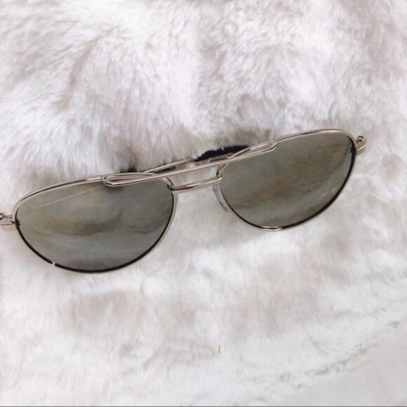 Remy Silver Mirrored Aviator Sunglasses - Picture 4 of 9